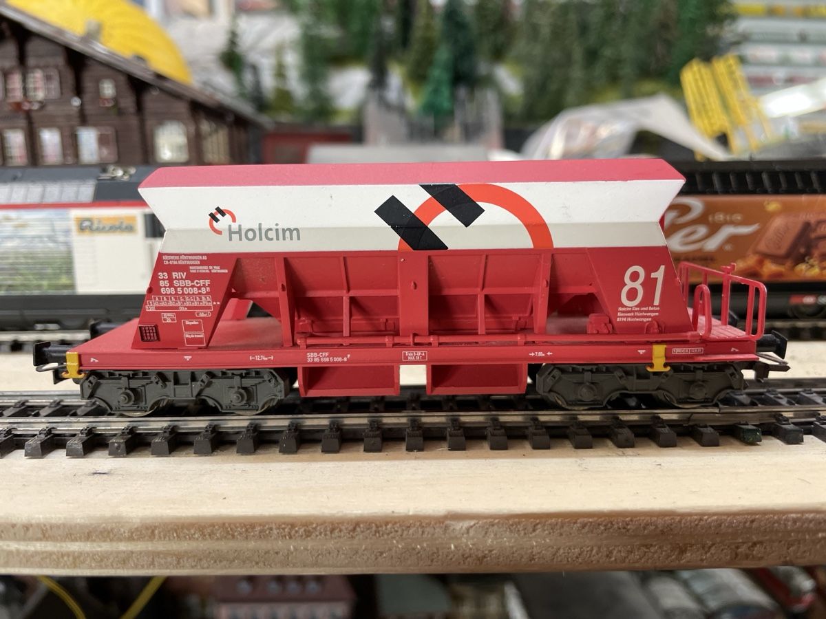 Liliput Modelleisenbahnen: Liliput SBB CFF Holcim 81  – Neu (gemäss Beschreibung) aus Gossau SG von Krokodil344 5