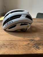 Giro Aries MIPS Helm