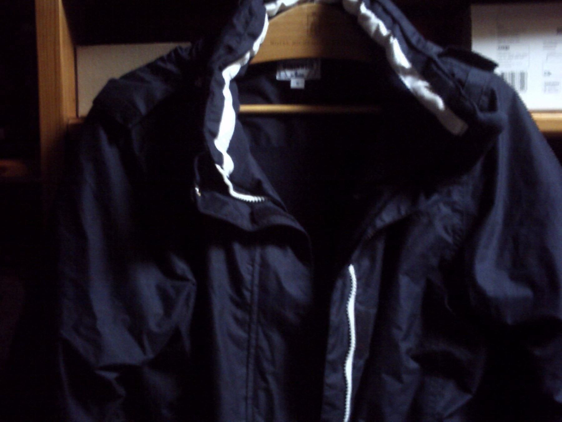 Giacche: Veste femme à capuche T.S – Nuovo (secondo la descrizione) da Grône venduto da Cramouze 2