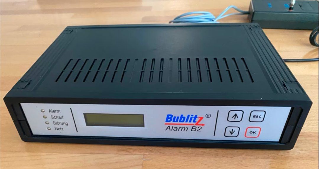 Sistemi d'allarme: Bublitz Alarm B2 Alarmanlage mit Zubehör – Usato da Amriswil venduto da K8D