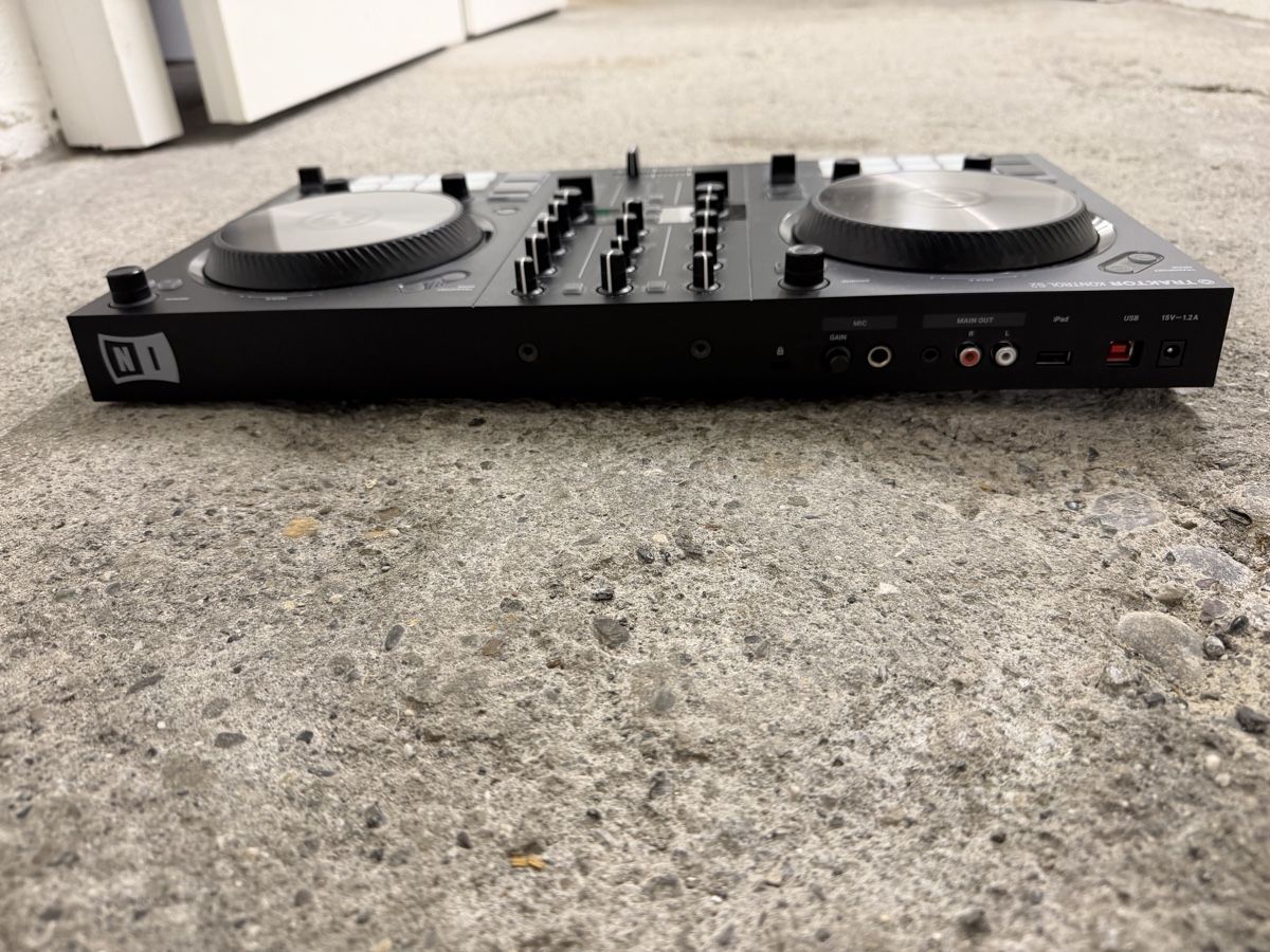 Traktor Mischpulte: DJ Controller Traktor Kontrol S2 MK3 mit Decksaver – Gebraucht aus Zürich von philipp_buehler 2