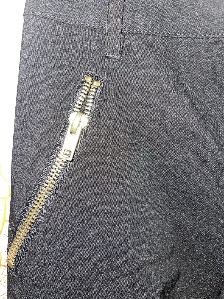 Pantaloni: 3 Hosen schwarz alles 32/34 – Usato da Bützberg venduto da dan_jhn9 3