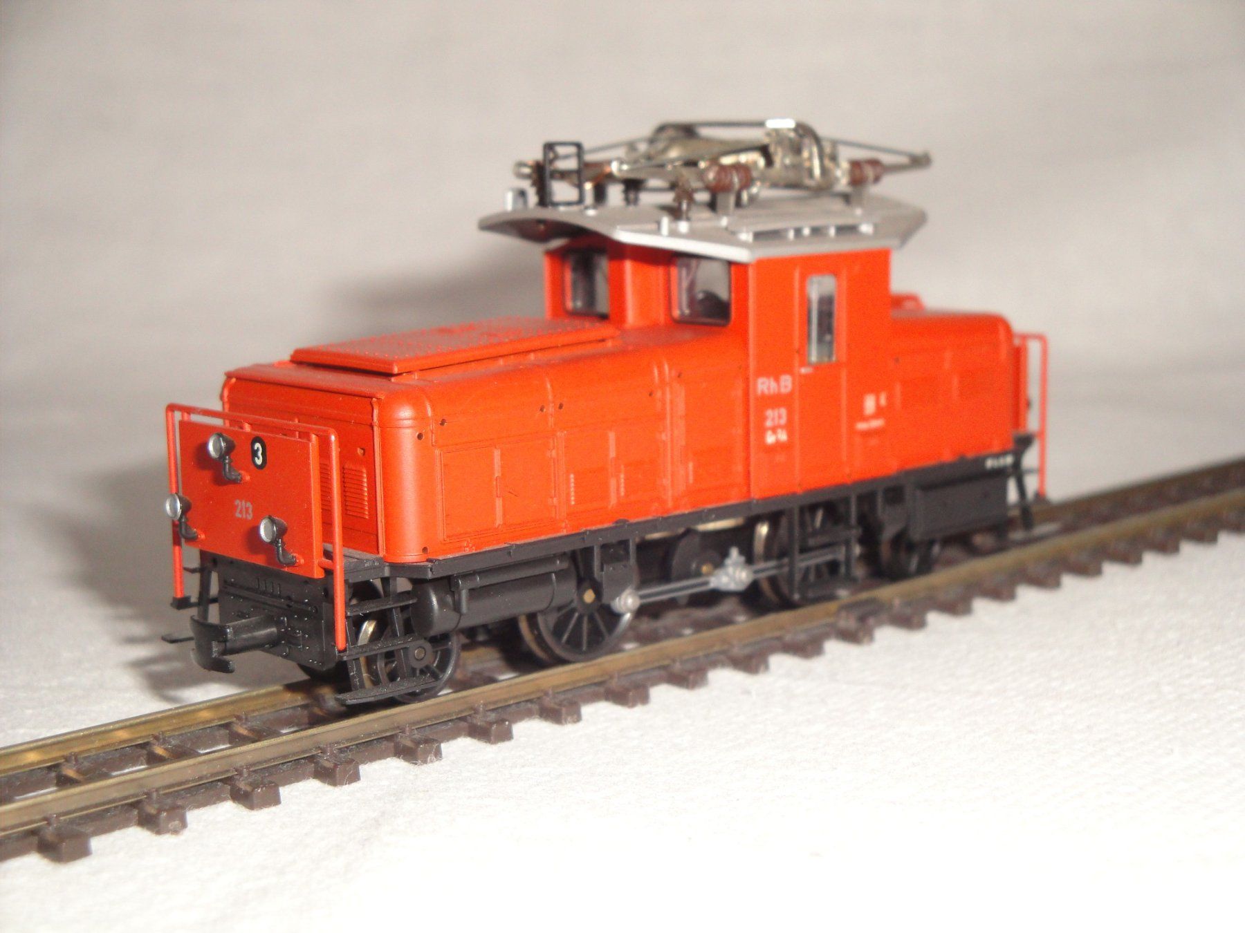 Bemo Modellini di ferrovie: Bemo RhB-Rangierlok Ge 2/4 213 – Nuovo e nell'imballaggio originale da Wolfwil venduto da heinzs3575 2