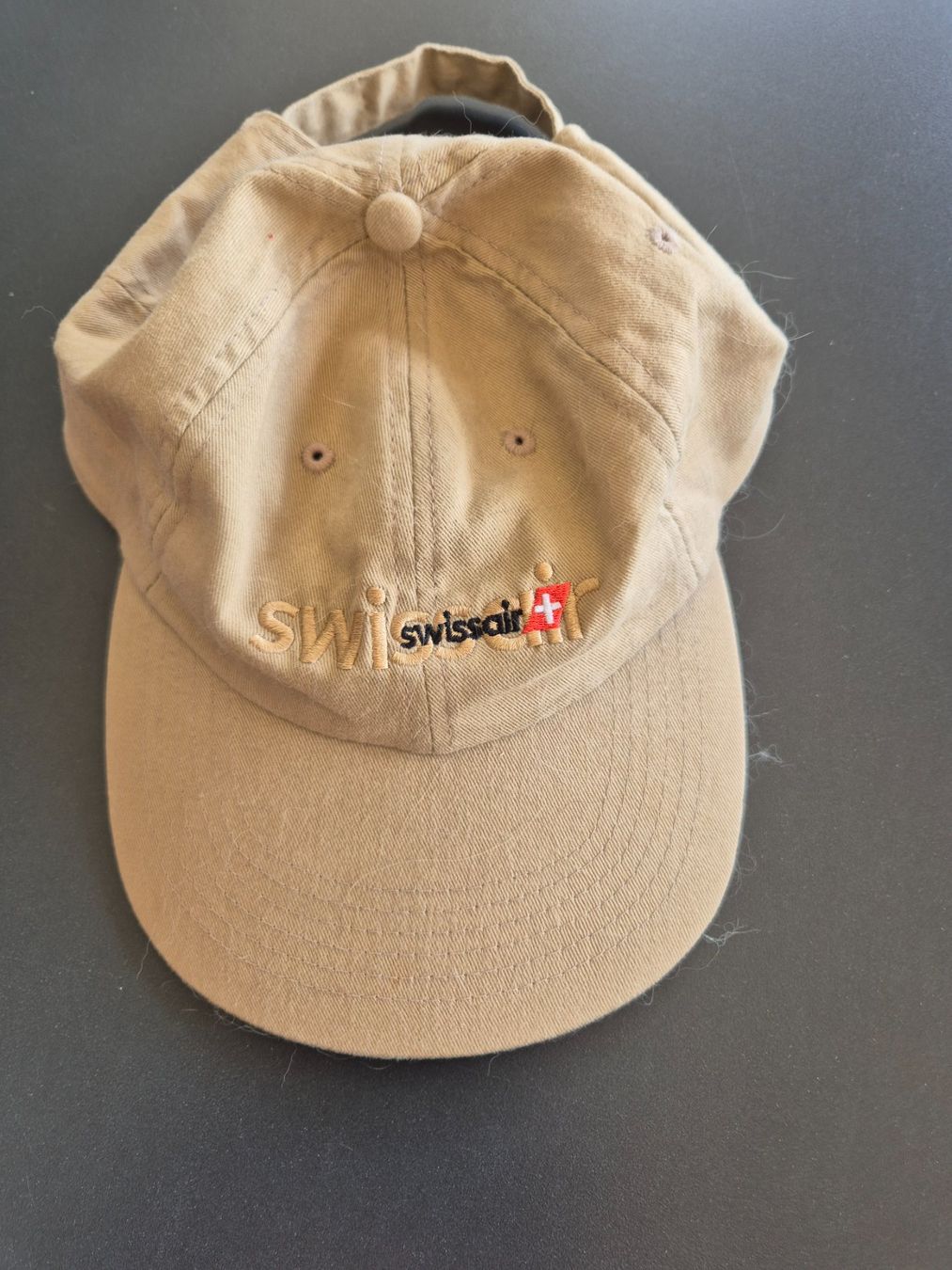 Altro in  Abbigliamento & Accessori: SWISSAIR Cap neu beige – Usato da Lalden venduto da aneleh58