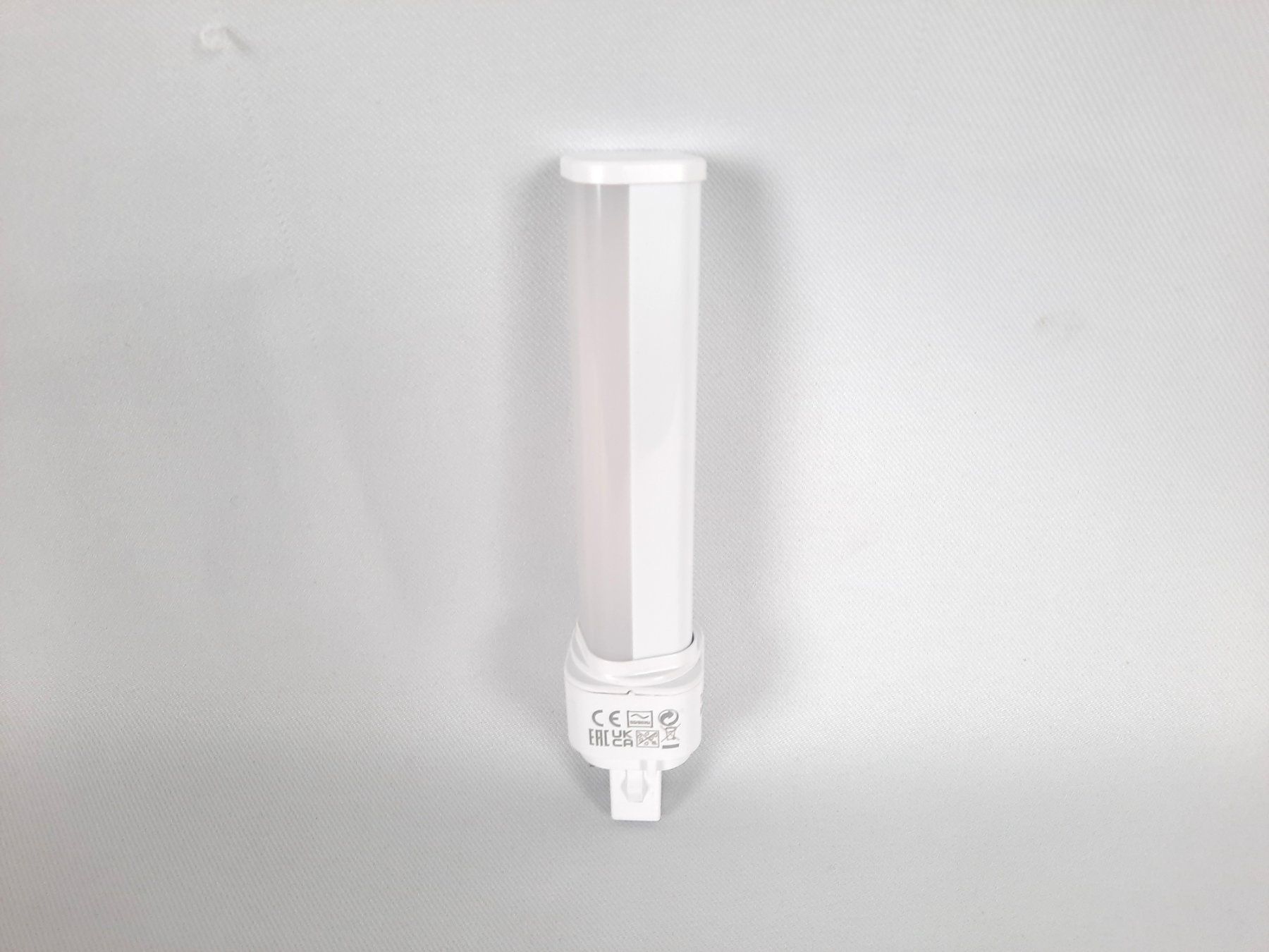Osram Lampade: OSRAM Dulux D LED 9W G24d-3 3000K – Nuovo (secondo la descrizione) da Beinwil am See venduto da Restwert_Beinwil 6