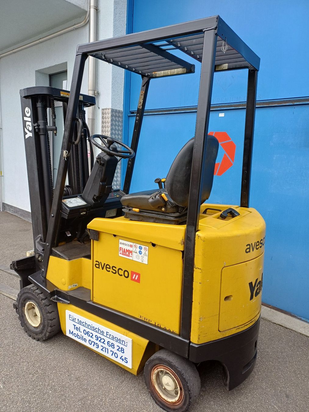 Carrelli elevatori e a forche: YALE Elektrostapler 1.6 ton, 4.5 m – Usato da Aarwangen venduto da fsa-maschinen 1