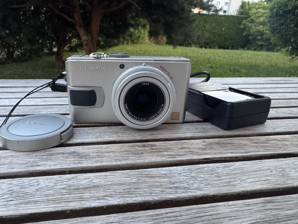 Panasonic Fotocamera: Panasonic Lumix DMC-LX1 Digital Kamera – Usato da Zürich venduto da beli_30
