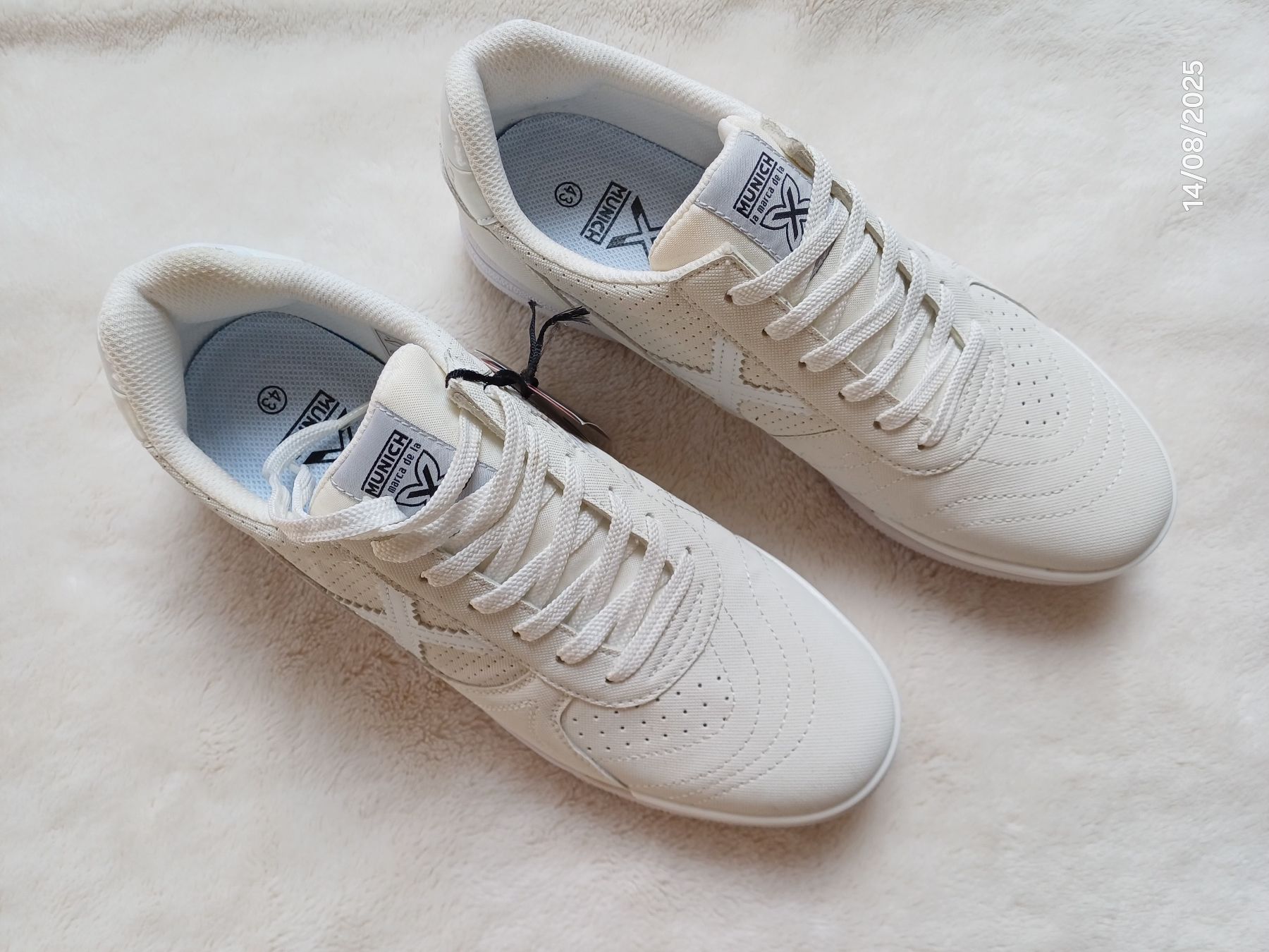Scarpe da uomo: Sneackers - Marke: Munich - Grösse: 43 – Nuovo (secondo la descrizione) da Würenlos venduto da Abracadabra26 1