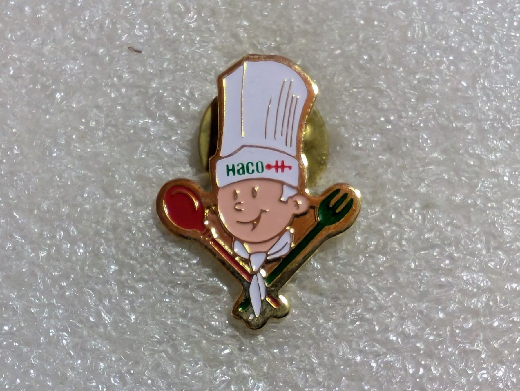 Placchette & Badge: Ansteckpin 104: Haco – Usato da Oppligen venduto da Pin-Fall-Shop