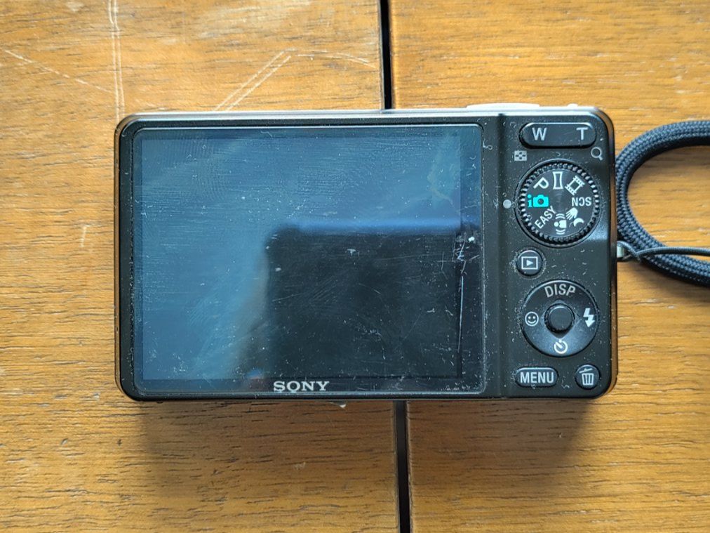 Sony Fotocamera: Sony Cyber-Shot DSC-WX1 – Usato da Stäfa venduto da mic_b7td 1