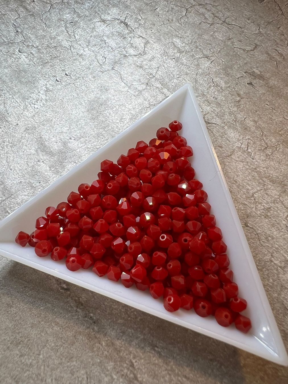Perles (synthétiques): Swarovski Perlen 4 mm, 50 Stück / Set – Neuf avec emballage d'origine à Stein AG par Anastasia_Asya 1