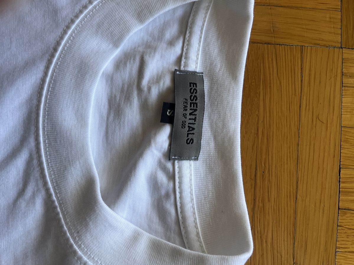 Fear of God T-Shirts: T-Shirt Essentials weiss neu – Neu (gemäss Beschreibung) aus Schlatt TG von sarinasarina 1