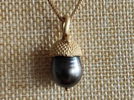 Tahitiperlenanhänger im Eichel-Design, 18K Gold