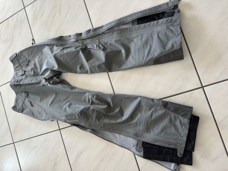 Marmot Gore-Tex Skihose Gr. M wasserdicht, ideal für Wint...