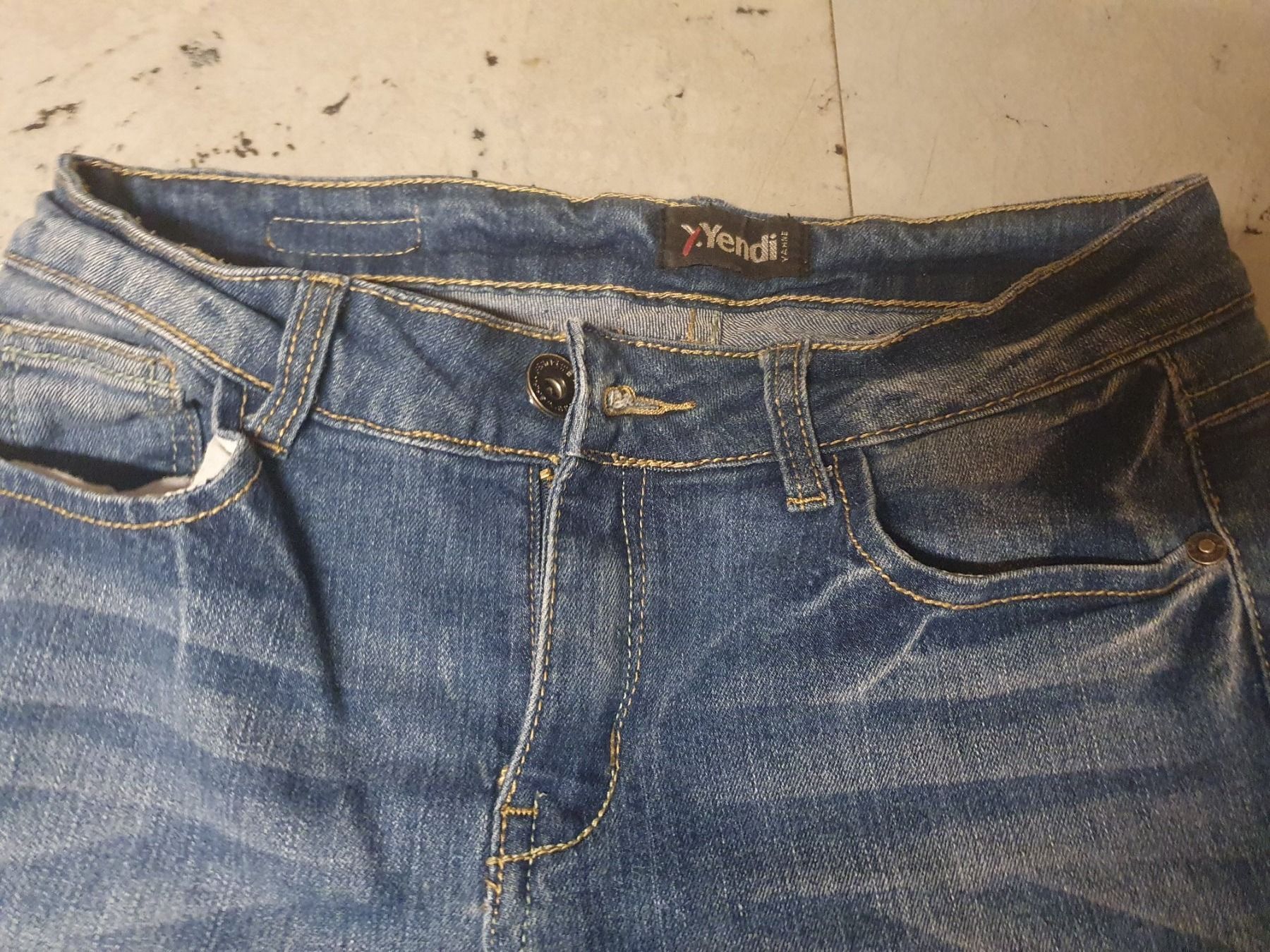 Pantaloni: Jeans (Hosen) – Usato da Moosseedorf venduto da Sonnenschein.. 3
