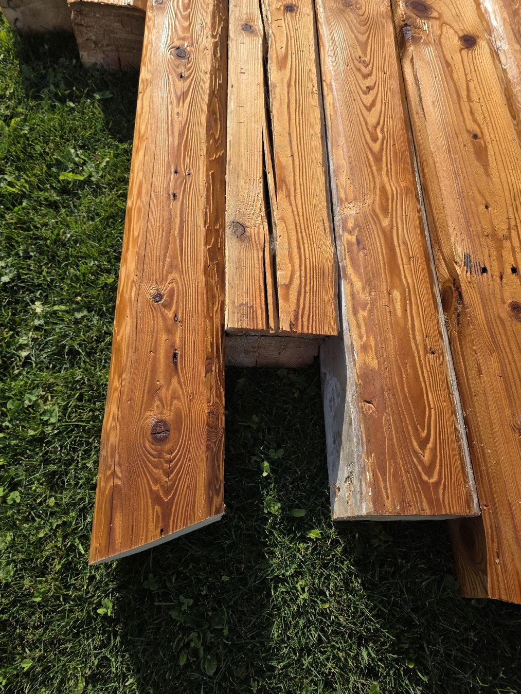 Articoli in legno: Altholzbalken – Usato da Uster venduto da Cruleye 1