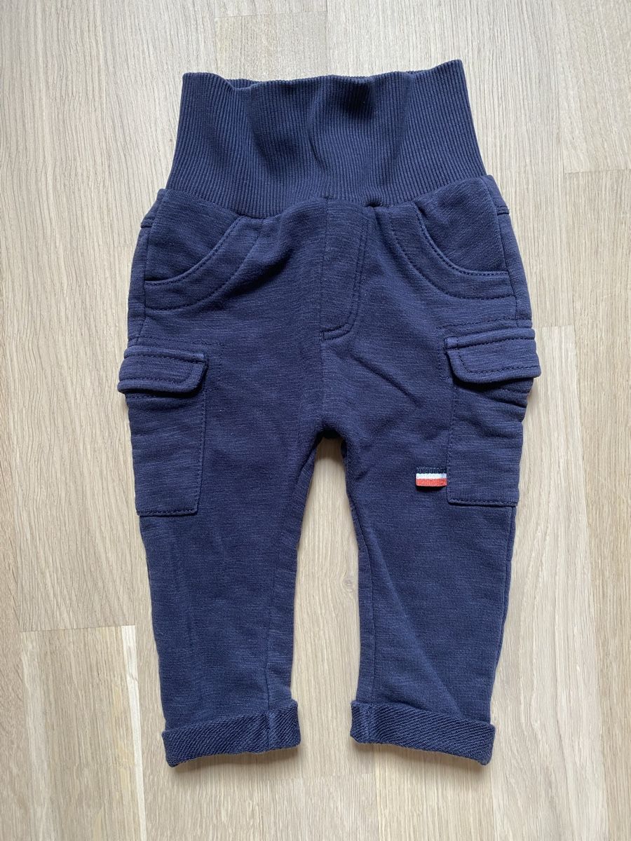S.Oliver Pantaloni: Hose Baby Junge Gr.68 – Usato da Schaffhausen venduto da lauralala123