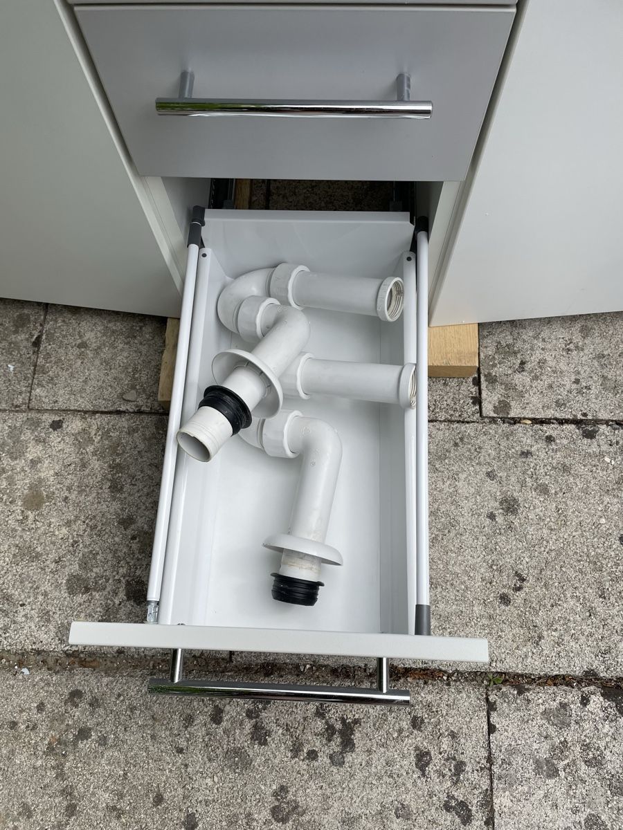 Mobili per bagno: Badezimmermöbel von Richner / Loosli – Usato da Hindelbank venduto da smb19 5