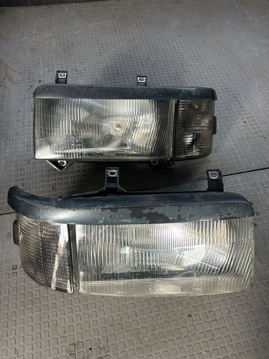 VW Fari: T4 Scheinwerfer  – Usato da Gampelen venduto da ste_r6hj