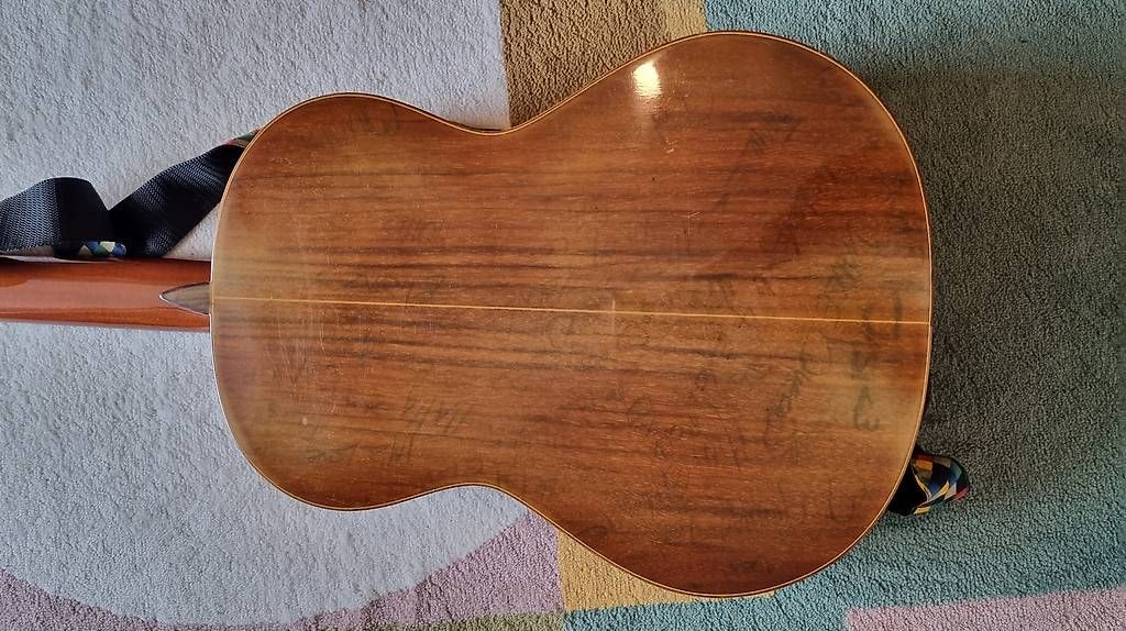 Strumenti musicali: Guitarre – Usato da St. Gallen venduto da mar_bx6m 3