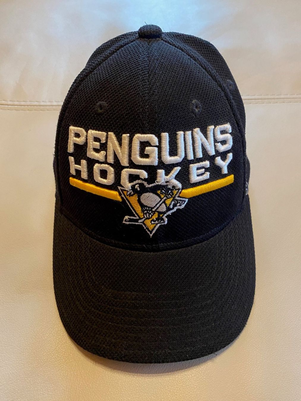 Copricapi, berretti & cappellini: NHL Cap Penguins – Usato da Jona venduto da Kigwuahon
