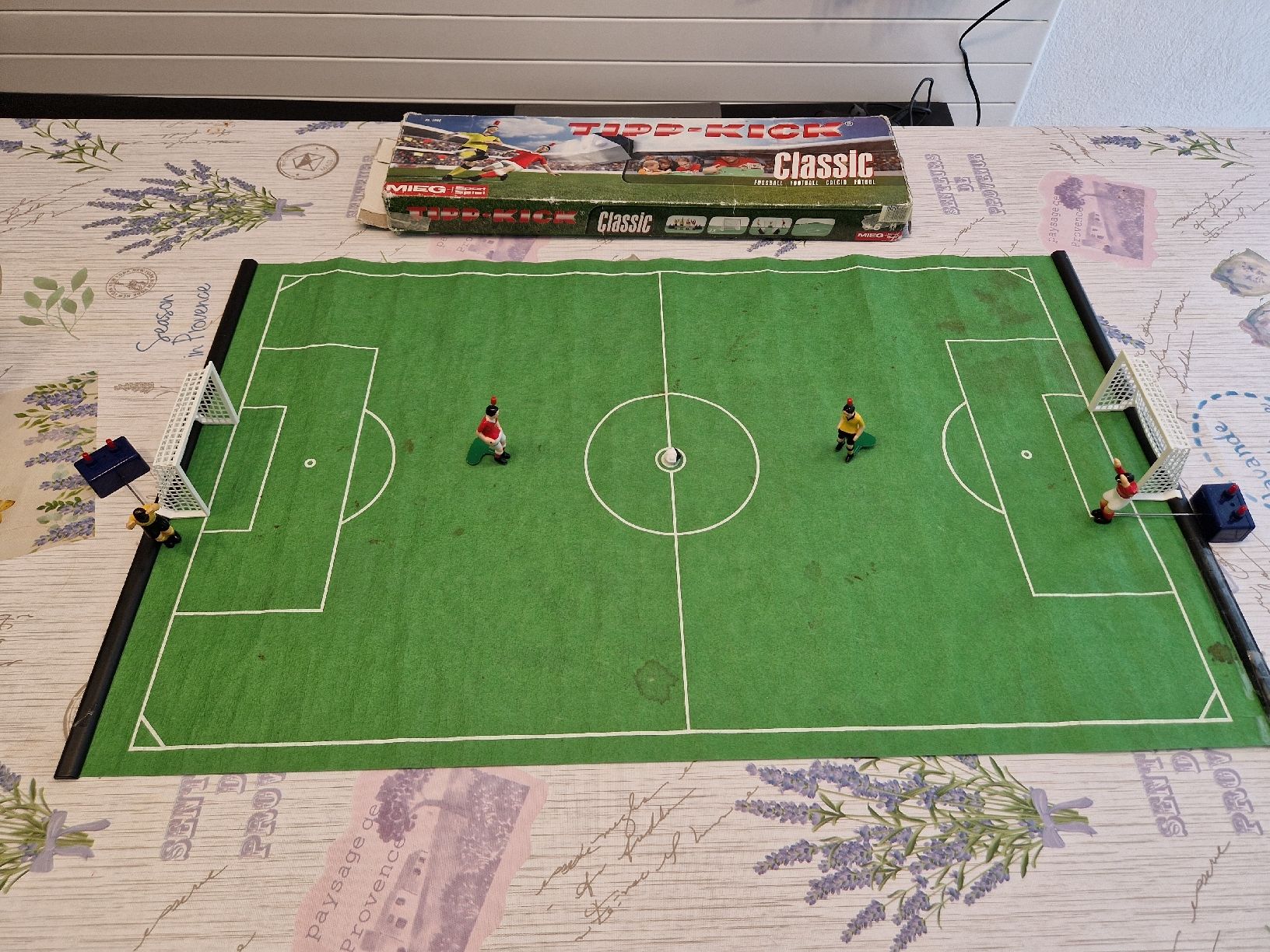 Tipp Kick Giochi: Tipp-Kick Classic Fussballspiel – Usato da Glis venduto da mic_2ht8