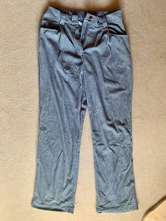 NEU: lange Hose in grau (Gr. L)