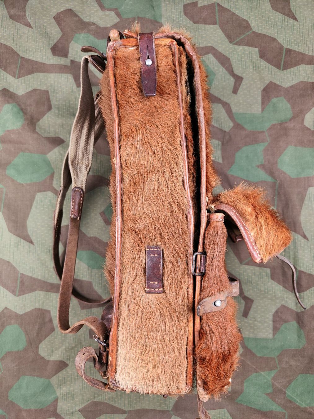 Schweizer Armee Uniformi: Tornister Ord. 1942, Sparversion, von 1944 – Usato da Bauma venduto da SwissMilitaria 1