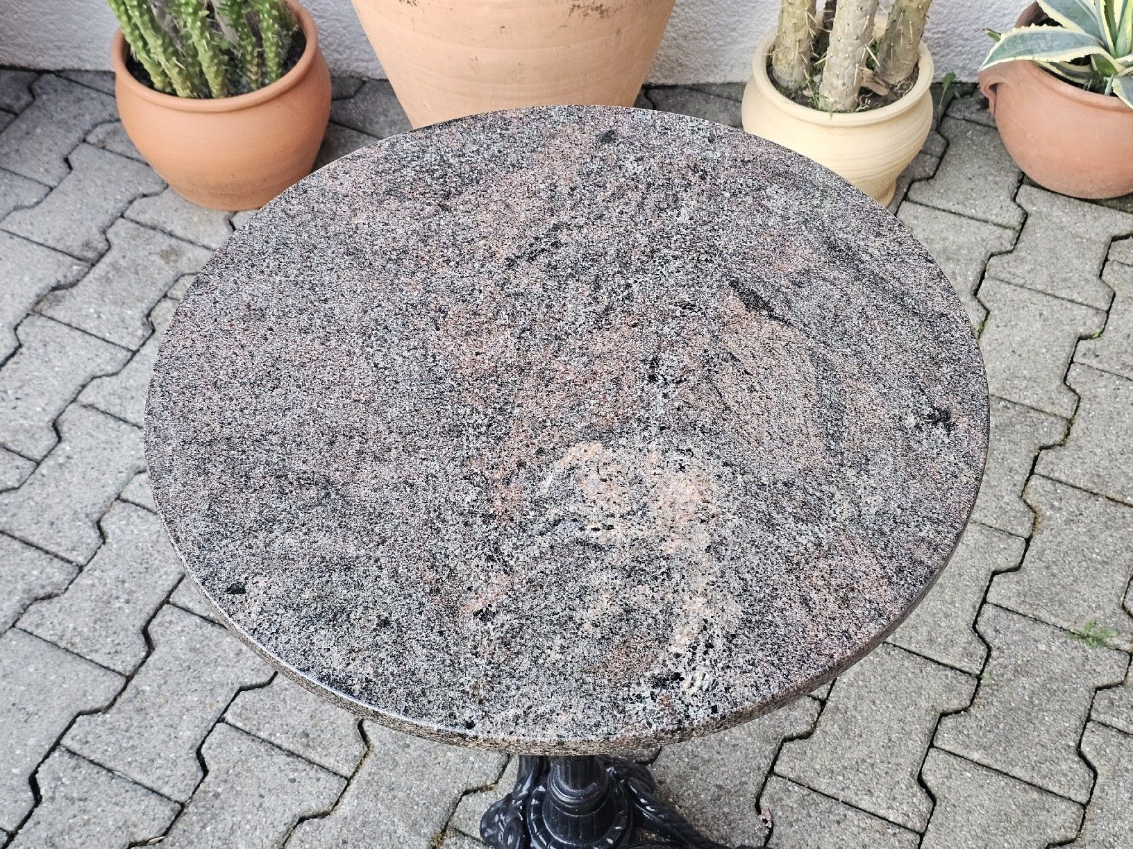 Tischset: Bistrotisch 2 Stühle Granittisch – Gebraucht aus Villnachern von hasta08 5