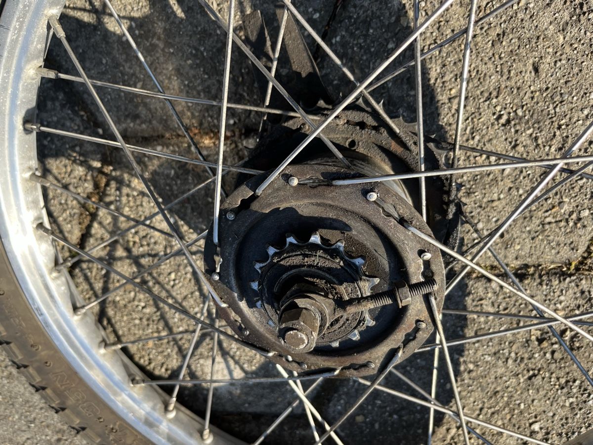 Pneumatici & Ruote complete: Hinterrad Sachs – Usato da Boswil venduto da Daitona 1