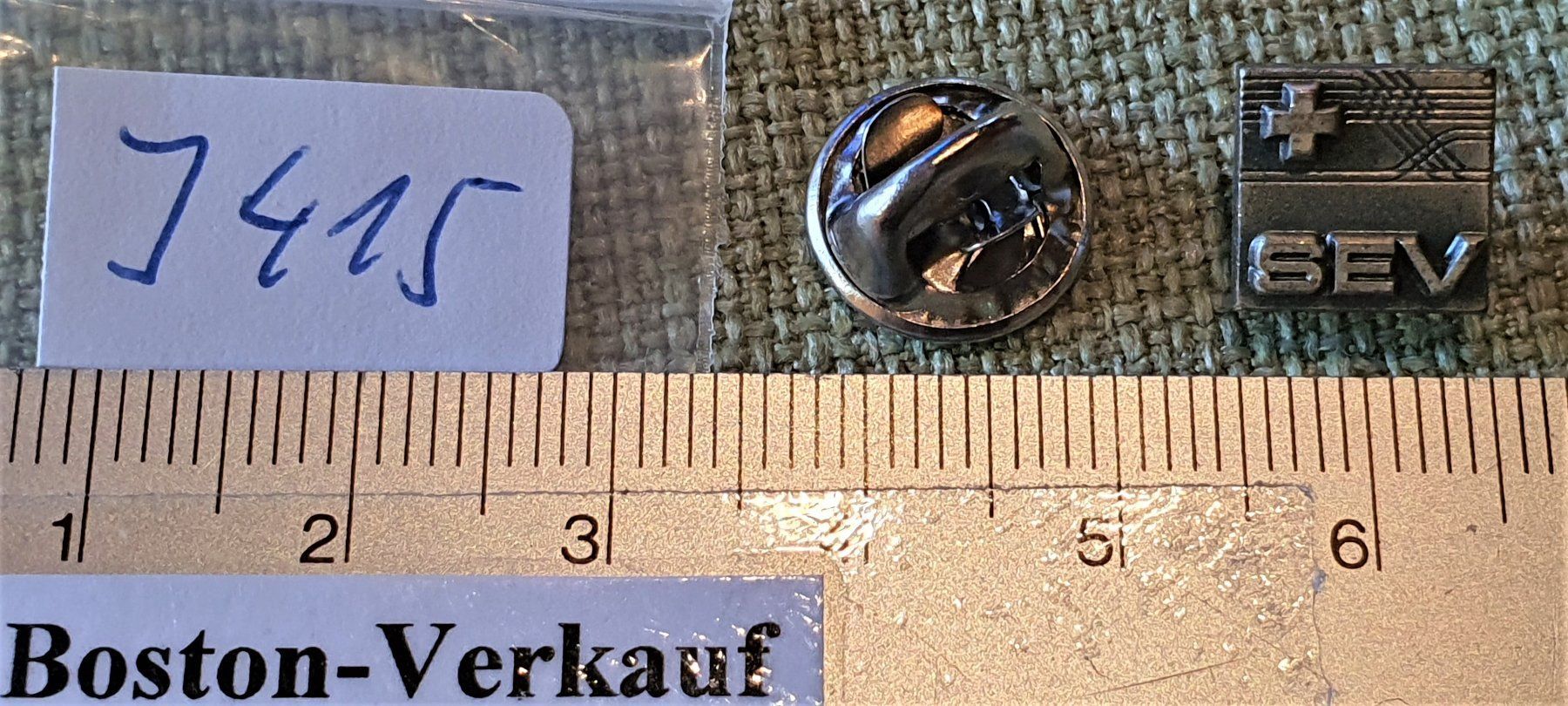 Placchette & Badge: J415 Pin Schweizer Eisenbahn Verband SEV – Usato da Reinach BL venduto da Boston-Verkauf 1