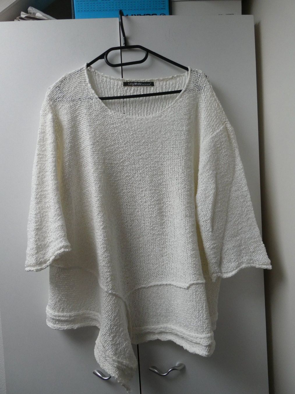 Maglioni & Felpe: Pullover weiss, Baumwolle, sehr lässig, Gr. ca. 46 – Nuovo (secondo la descrizione) da Thierachern venduto da danyely67