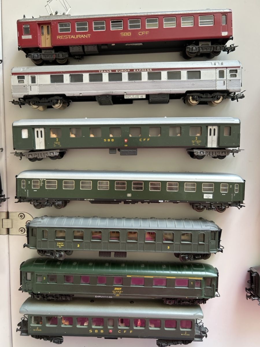 Modelleisenbahnen: Wagons HO model réduit – Gebraucht aus Veytaux von ccristina 2