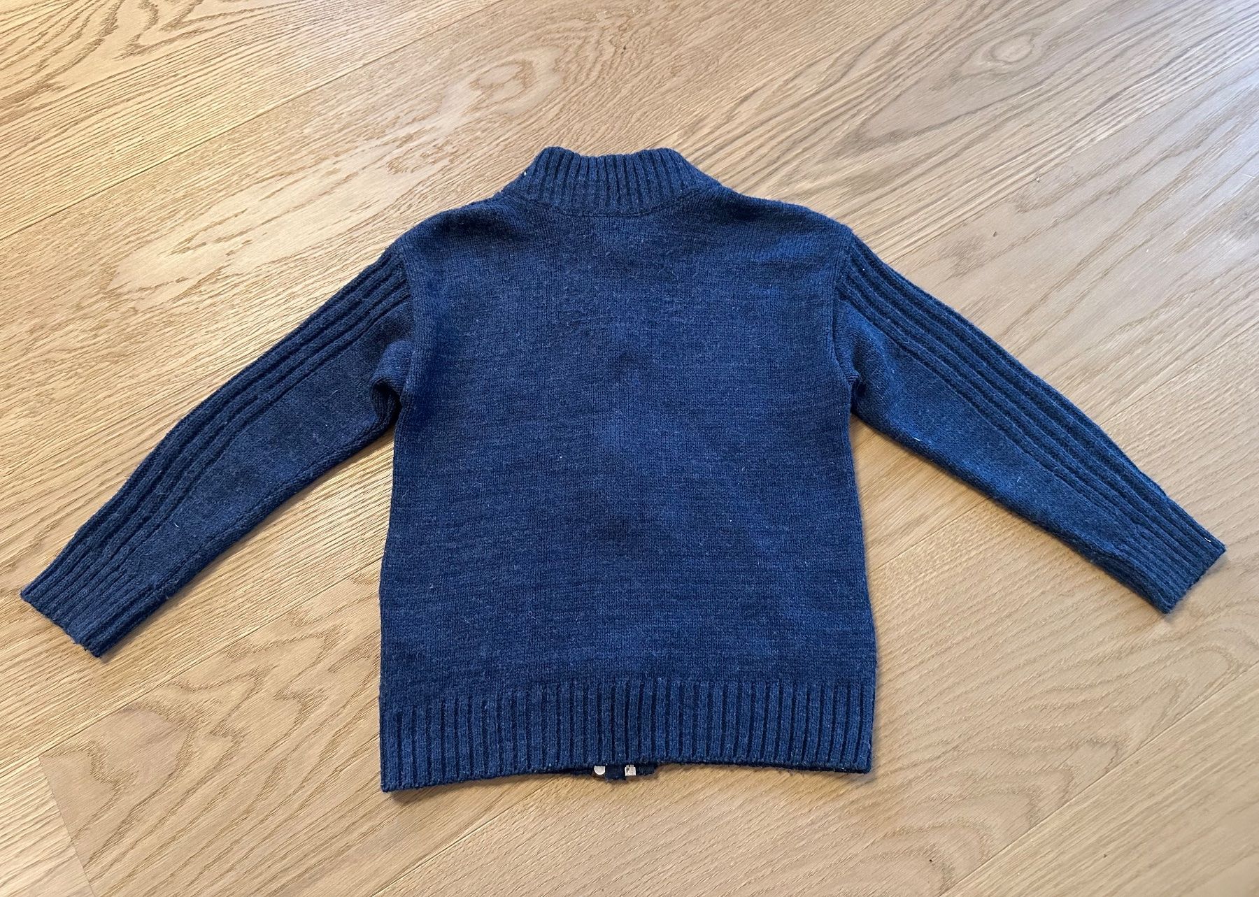 Maglioni & Felpe: Pullover Gr.122 Wolle! – Usato da Zürich venduto da Bastet6 1