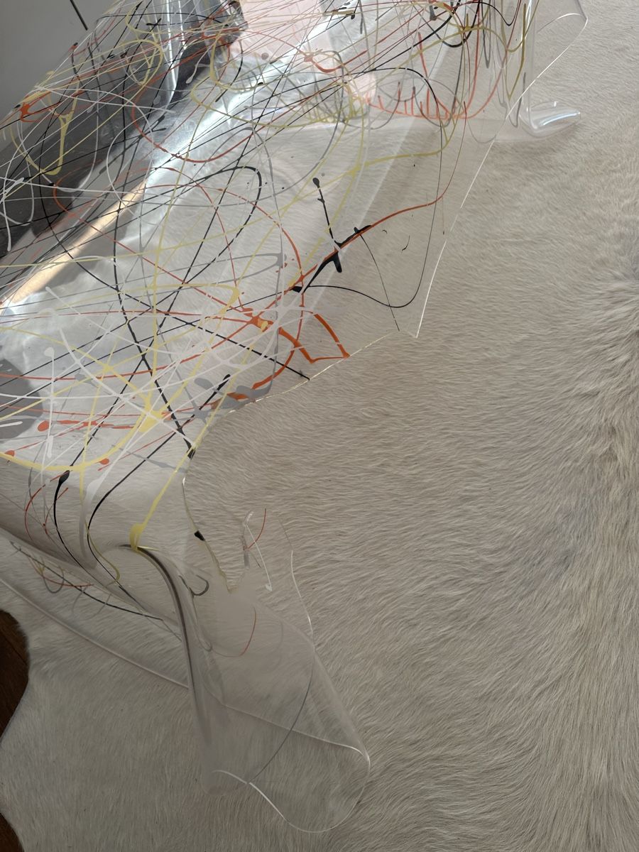 Tische: Designer Couch Tisch aus Plexiglas – Gebraucht aus Uerikon von ZurichCity01 3