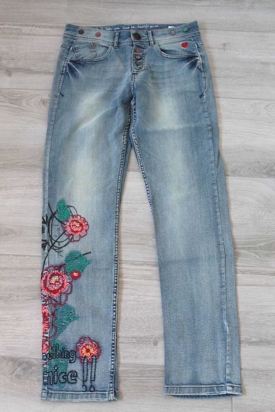 Desigual Jeans: DESIGUAL Jeans 26 – Gebraucht aus Chez-le-Bart von jasse