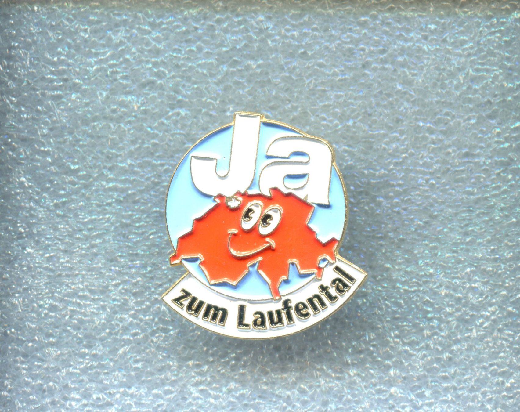 Placchette & Badge: Ja zum Laufental – Usato da Winterthur venduto da Sammleroase