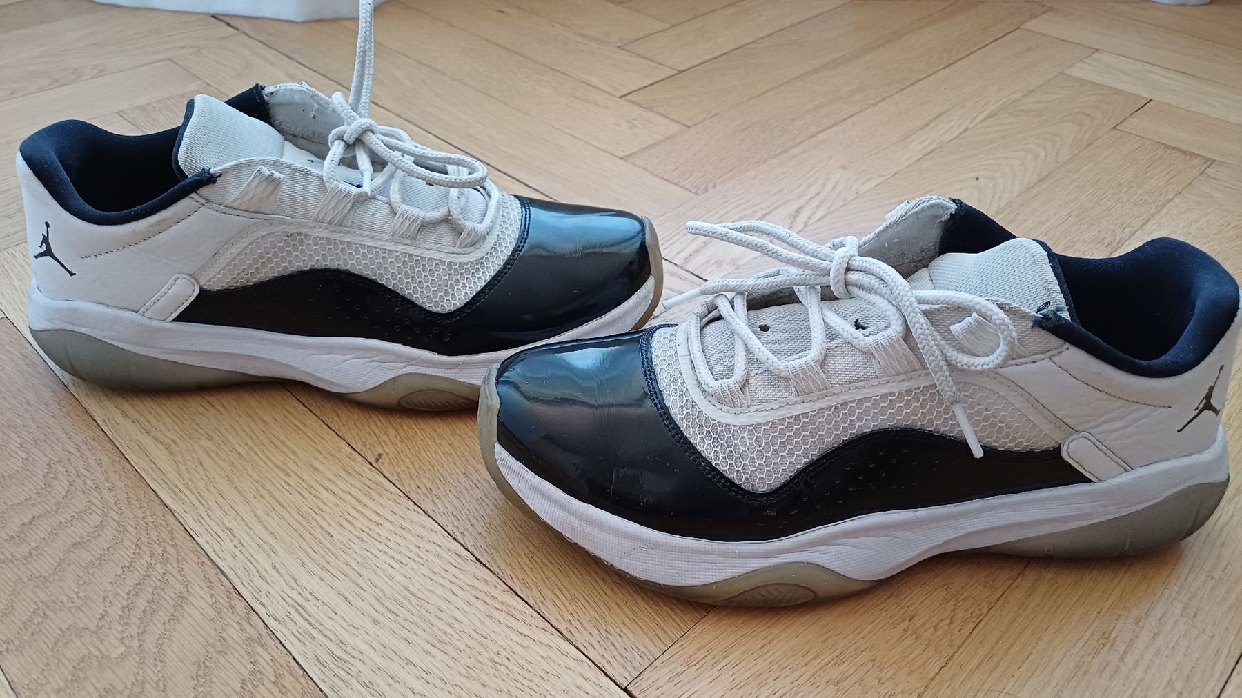 Jordan Herrenschuhe: Air Jordan 11 low concord – Gebraucht aus Genève von njia 3