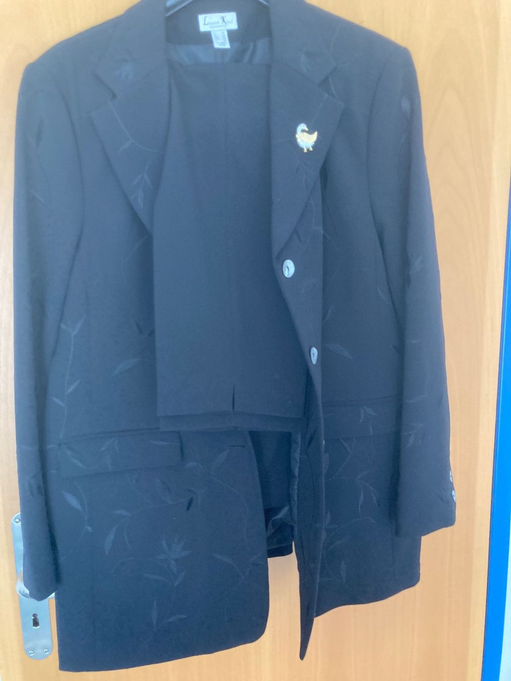 Completi & Tailleur: Damen-Hosenanzug Gr. 46 – Usato da Mönthal venduto da bossma 1