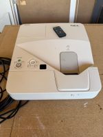 Projecteur NEC NP-UM280WG avec télécommande 2014