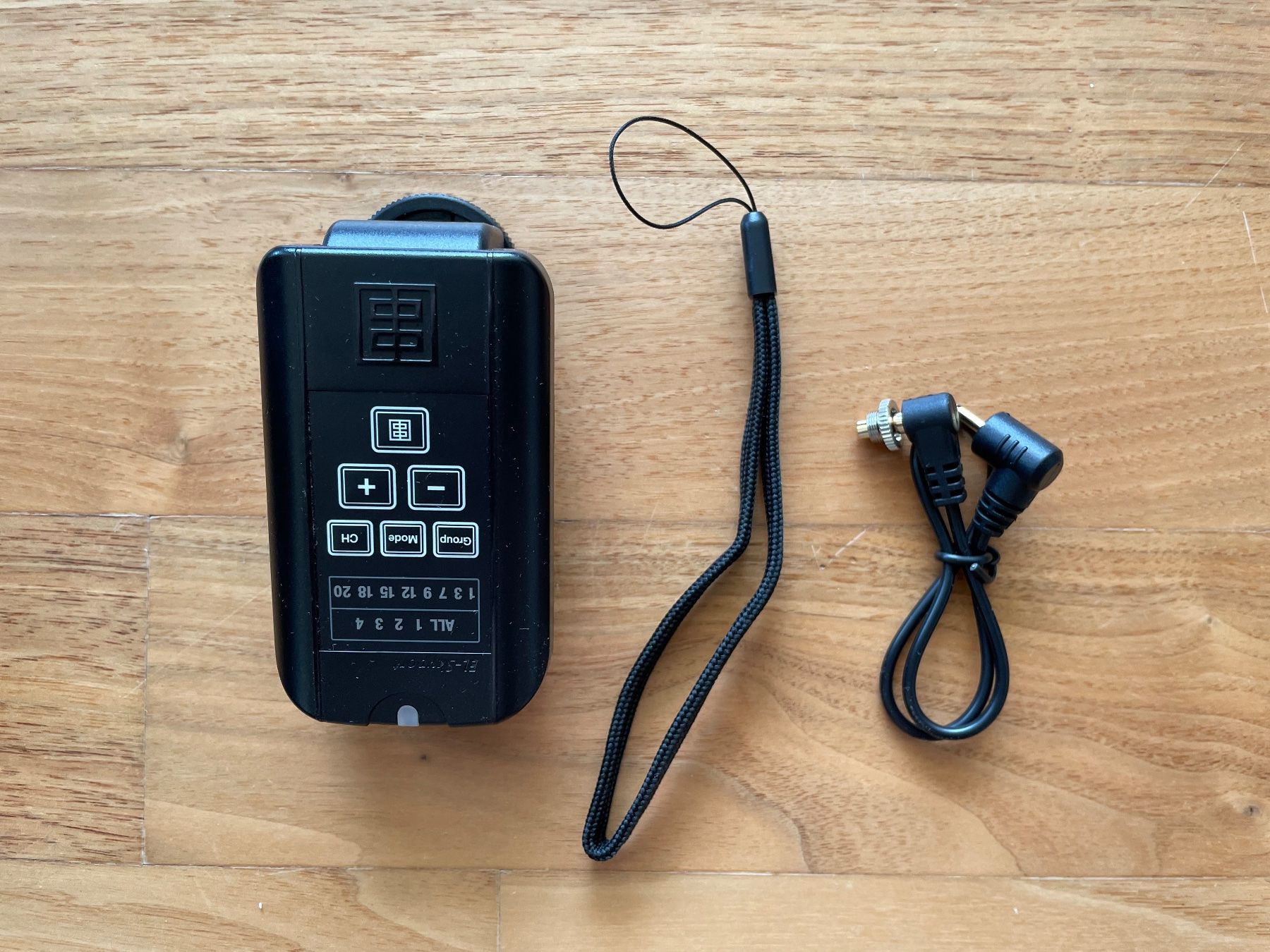 Télécommandes: EL - Skyport Transmitter Plus – D'occasion à Luzern par Empe78 2