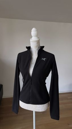 Damen Fleecejacke Arcteryx schwarz Grösse S