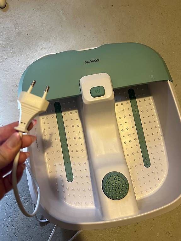 Pedicure: Fussbad mit Massagedrüsen – Nuovo e nell'imballaggio originale da Solothurn venduto da Jasminxara