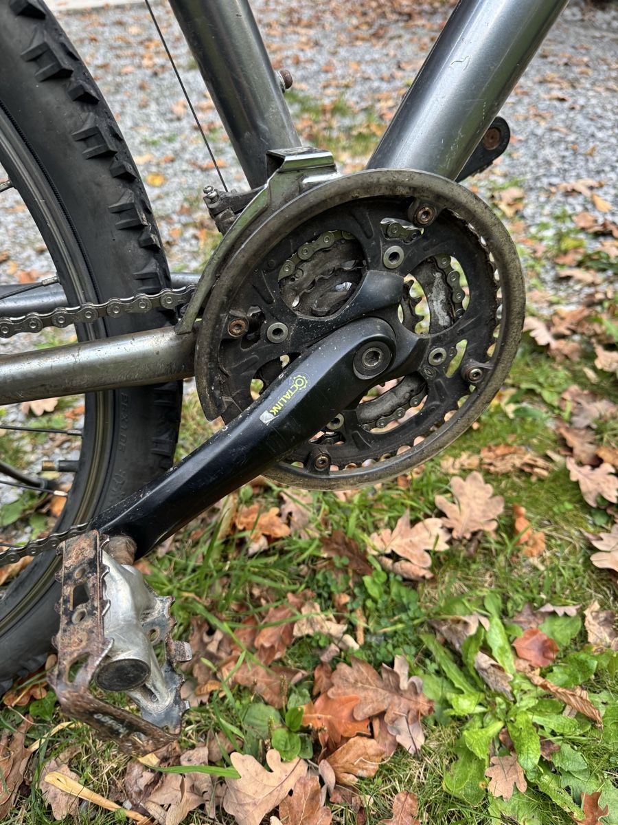 Velos: Velo 26 defekt  – Gebraucht aus Gossau ZH von che_q7f9 3