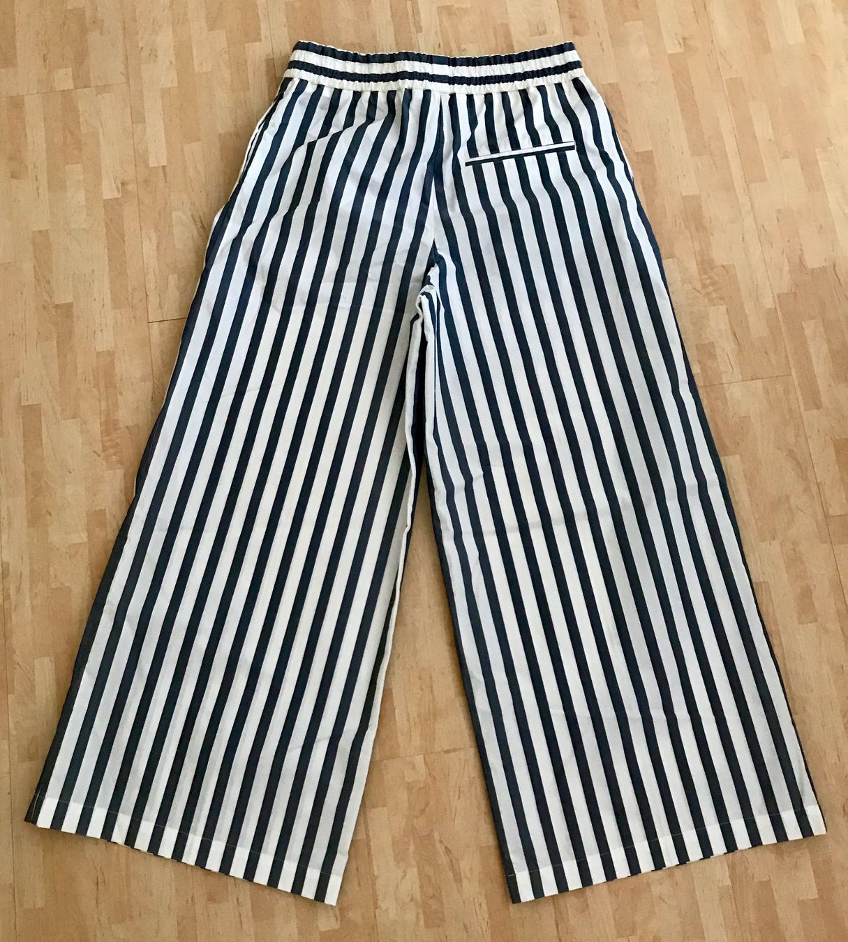 Peak Performance Pantaloni: NEU: Peak Performance Hose / pants / culottes, XS & M – Nuovo (secondo la descrizione) da Zürich venduto da aboxi 3