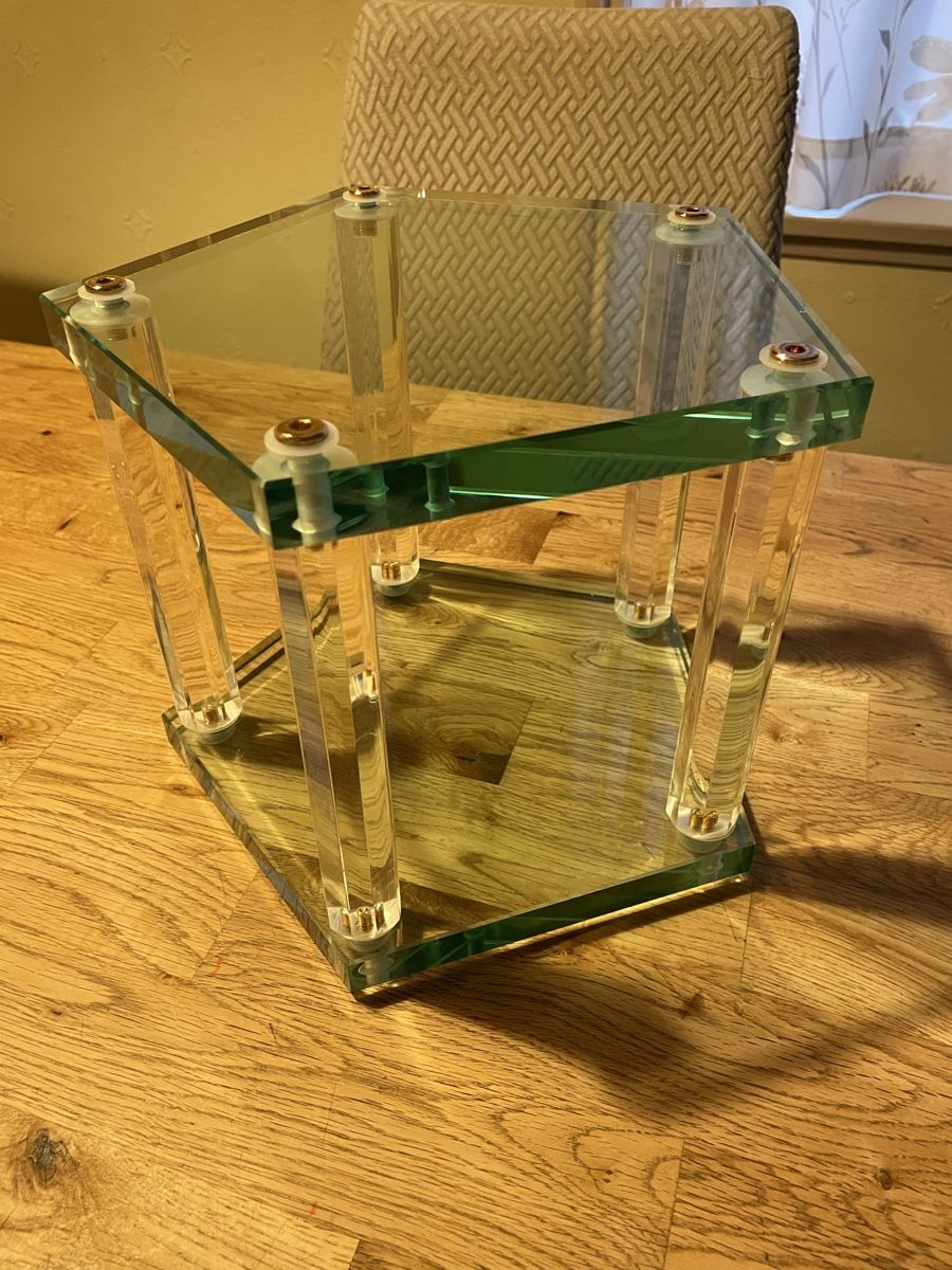 Altro in Decorazioni & Accessori: Sockel aus Glas – Usato da Flawil venduto da Naphtali 2