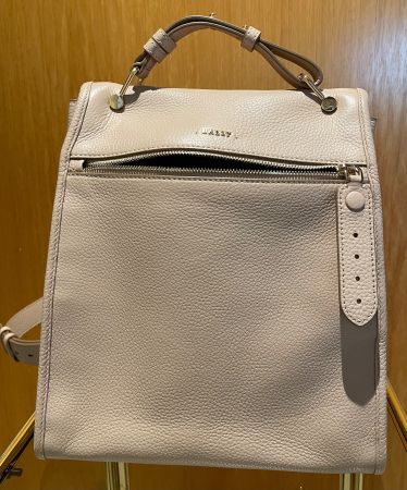 Bally Rucksack Leder hellrosa gebraucht in gutem Zustand