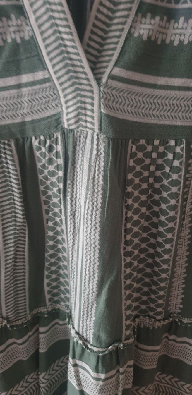 Robes: Sommerkleid  – D'occasion à Clarens par fur_bxq2 2