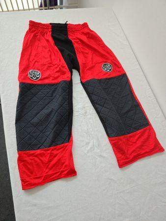 Rote Kickboxhose von Von Gunten