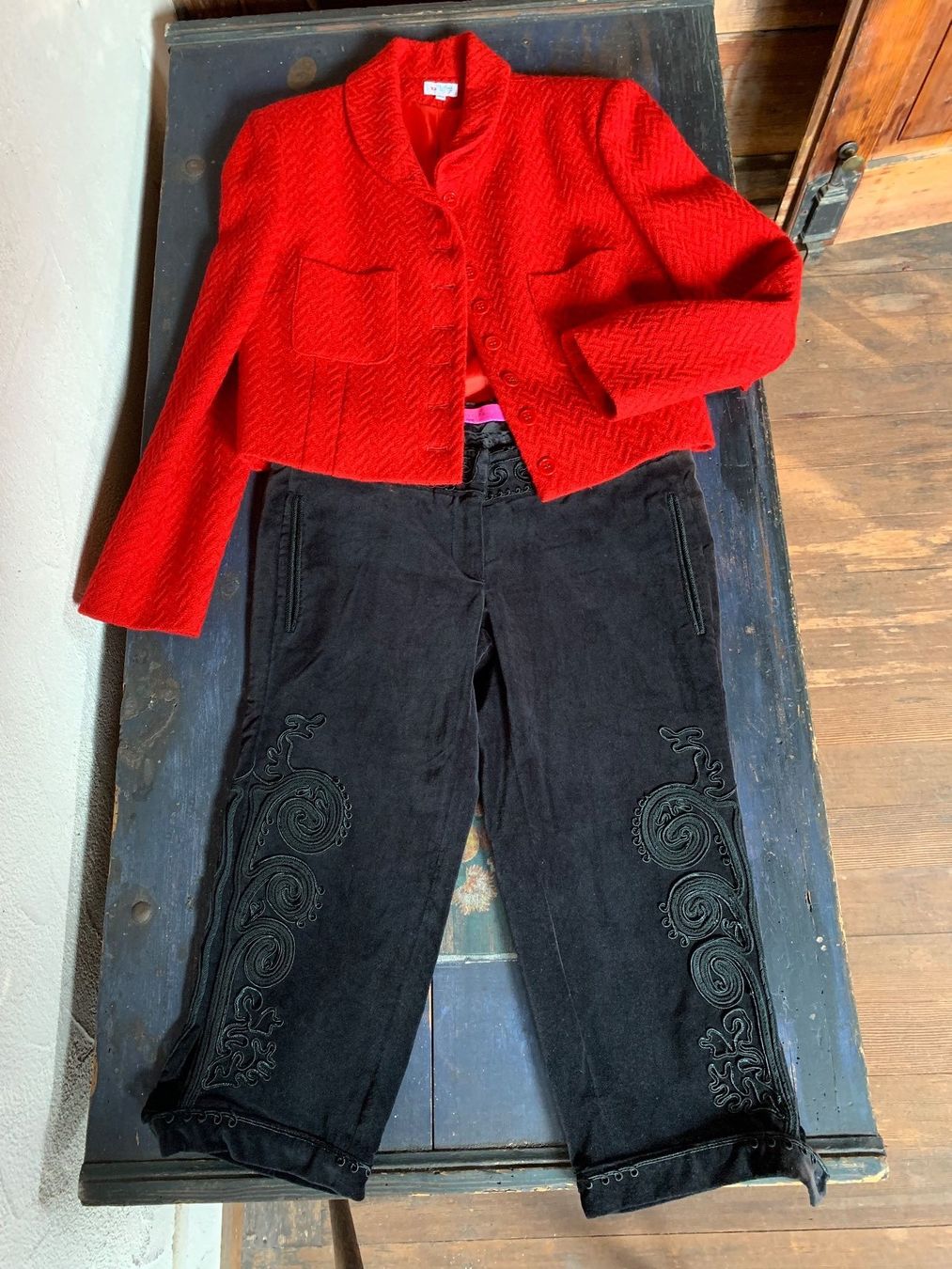 Pantaloni: Die schönsten Capri-Hosen der absolute Trend  100% Samt – Nuovo (secondo la descrizione) da Interlaken venduto da Bona55 1